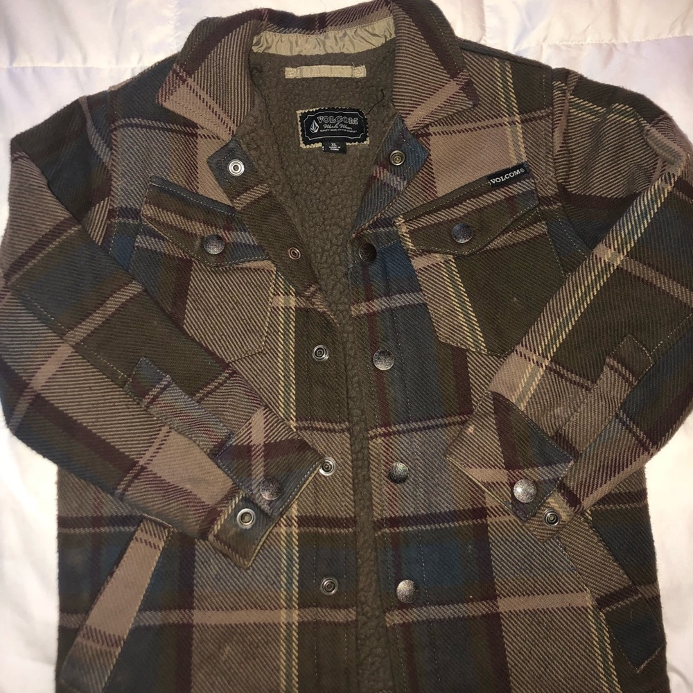 Boys XL Volcom Quilted Flannel Jacket
